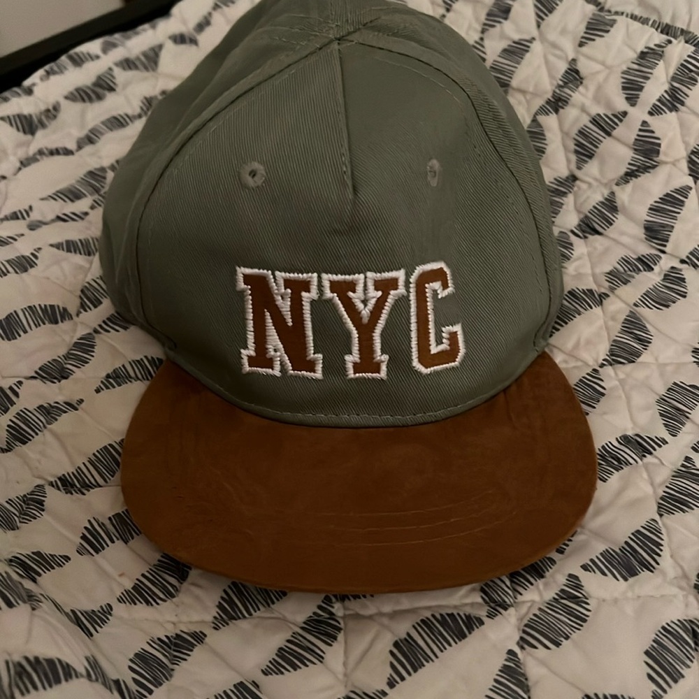 9-12M Green and Brown “NYC” H&M baseball cap